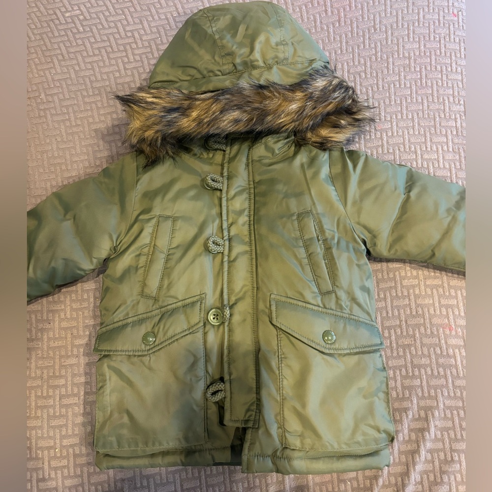 Baby Gap Winter Snow Jacket. Size 12 - 18 months.